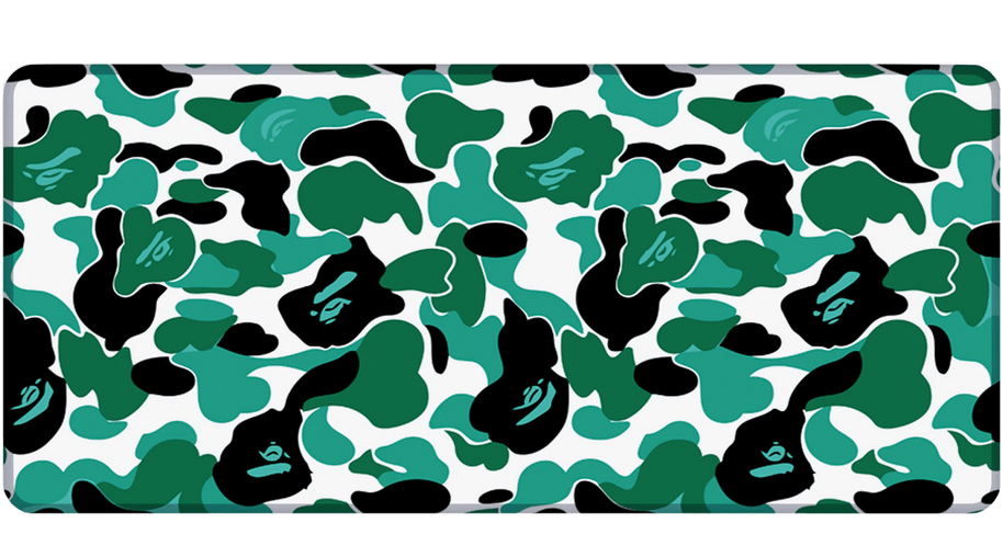 CAMOUFLAGE GREEN