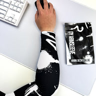 DY PERFORMANCE-GAMING ARMSLEEVE-SPRAYED