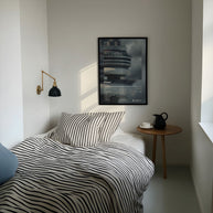 VIEWS - Deskyou Poster